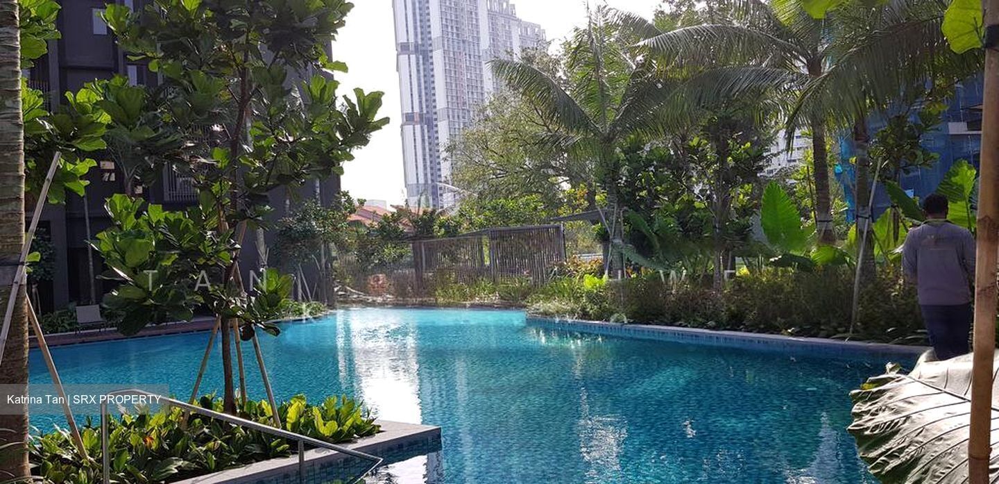 Commonwealth Towers (D3), Condominium #501906741